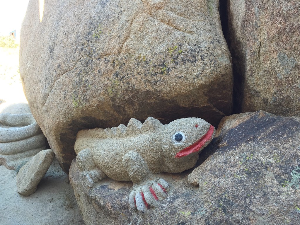 Parque de rocas talladas en el desierto.
